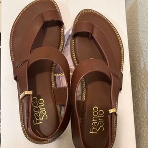 Franco Sarto Brown Leather Toe-Loop Sandals with Gold Accent